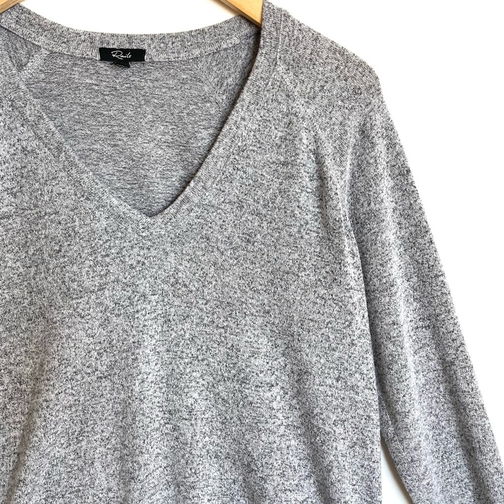 Rails Thalia Long Sleeve Grey Top - Picture 4 of 8